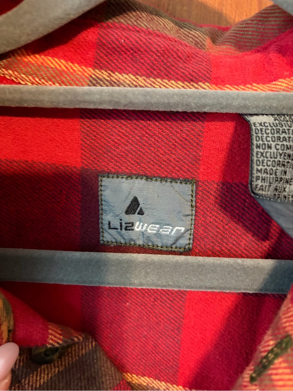 LizWear women’s Red Plaid Flannel Shirt with Contrast Shoulder - Picture 4 of 7